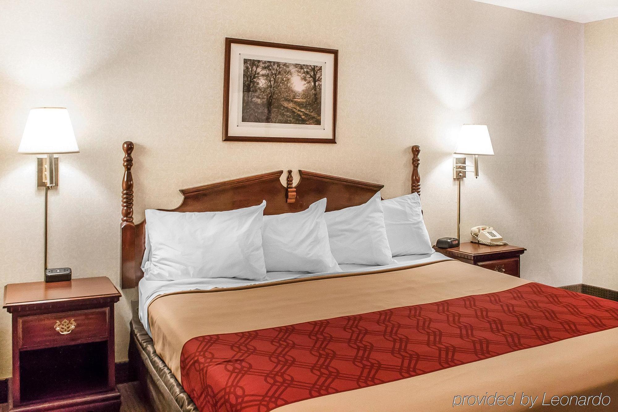 Econo Lodge Traverse City Kültér fotó